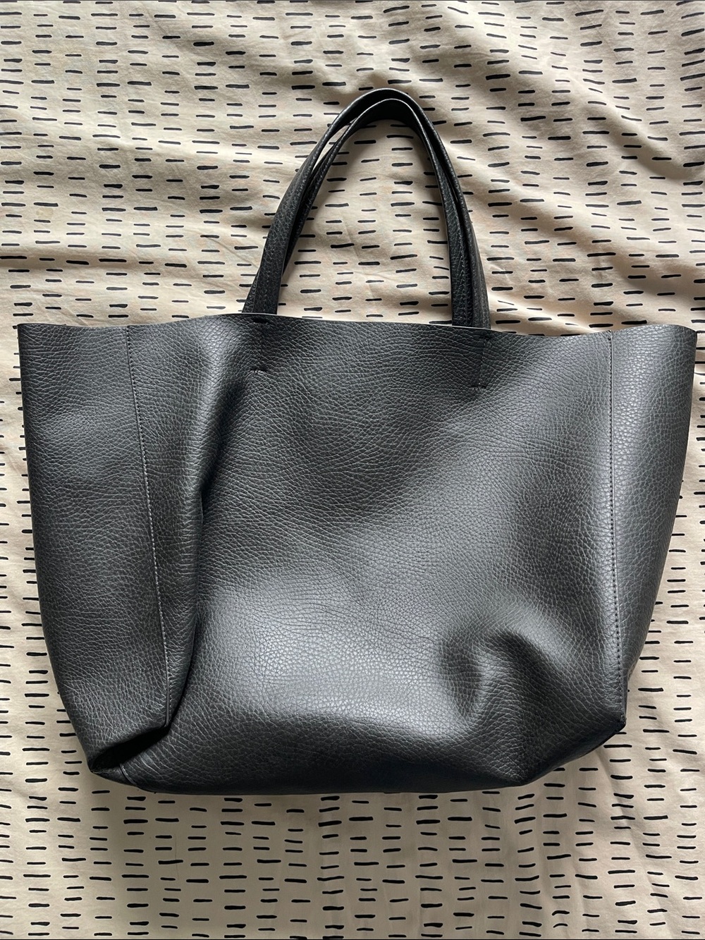 Classic Grey Leather Tote - Everyday Essential